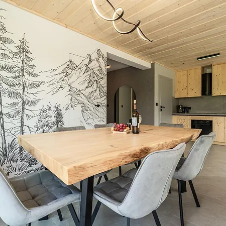 Dwupoziomowy Tarasy Na Giewont Sauna&jacuzzi Apartman *